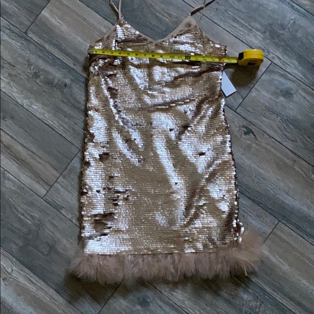 Cece Luxe Blush Gold Sequin Slip Dress Sz 6 - Picture 5 of 6
